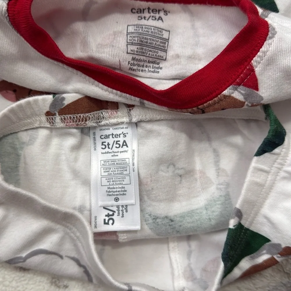 Carter’s Christmas matching set boys size 5T Santa pajamas holiday loungewear
